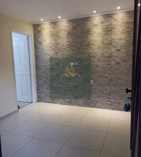 Casa Térrea em Vila Guarani (Zona Sul) - São Paulo