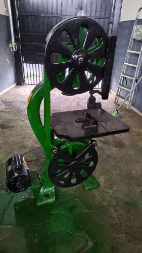Serra fita mazzuti volante 40 ferro fundido monofásico