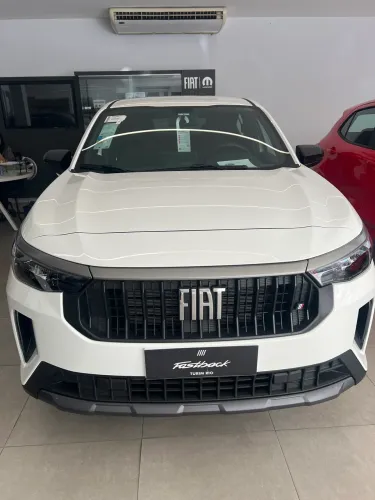 Fiat Fastback 1.0 200 Turbo Flex AUT 2026