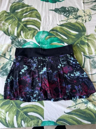 Short Saia de academia