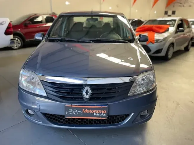 Renault Logan Authentique Hi-flex 1.0 16V 4P 2013