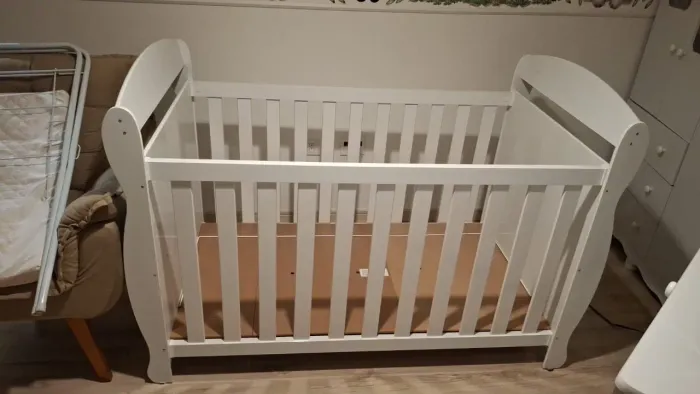 Berço de Bebê Branco