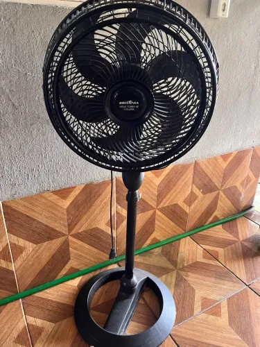 Vende-se Ventilador/ conserto ou retirada de peças