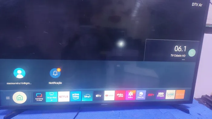 Vendo uma tv 43 Smart funcionando perfeitamente