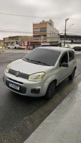 Fiat Uno Attractive 1.0 EVO Fire Flex 8V 5P 2016