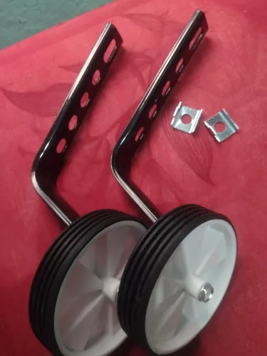 Vende se está rodinha pra bicicleta infantil