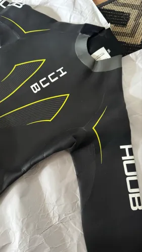 Roupa de Borracha Feminino Natação Triatlon neoprene - HUUB ARMEA thermal - Tam. M