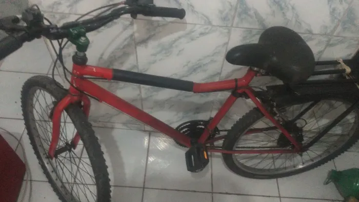 Vendo bicicleta em ótimo estado vem no chat ou no ZAP *13