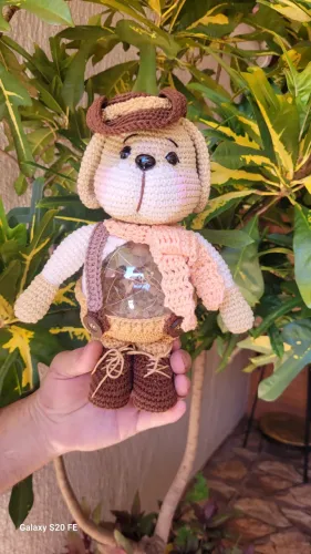 Luminária coelho em amigurumi 