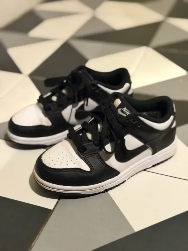 Nike Dunk Low Panda