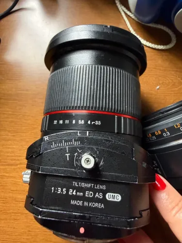Lente Sony tilt shift 24mm e 35mm a-mount com adaptador e-mount