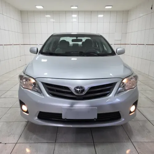Toyota Corolla GLI 1.8 Flex 16V Aut. 2013