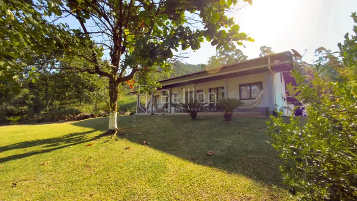 Sítio em Rodeio com ampla área e excelente potencial