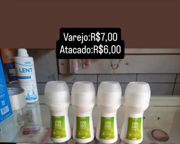 Desodorante roll-on avon erva doce 