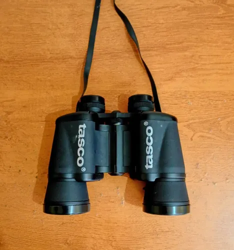 binóculos Tasco 20x50