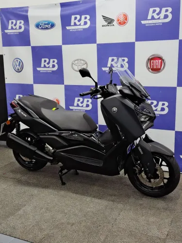 Xmax Connected 250 ABS 2025