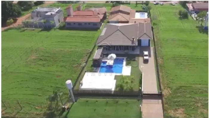 Rancho Condominio em Fronteira