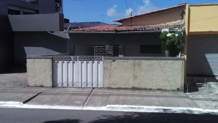 Aluga-se quartos no centro de João Pessoa