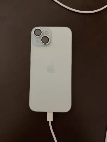 Vendo Iphone 15 128 gb branco seminovo