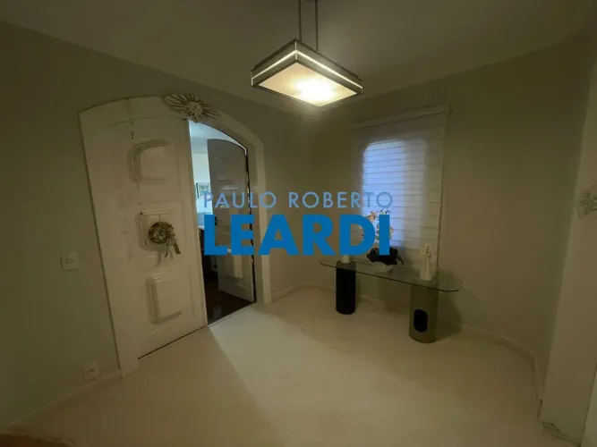 APARTAMENTO - VILA ASSUNÇÃO - SP