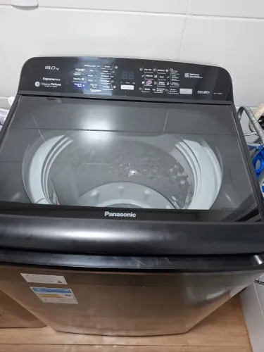 Máquina de lavar Panasonic 18kg semi nova