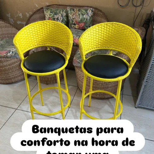 Banquetas americanas no alumínio e fibras