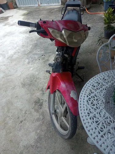 Dafra Zig 50 ( manilha) $ 1,500