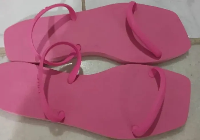 Chinelo Arezzo Brizza tamanho 40 rosa nunca usado
