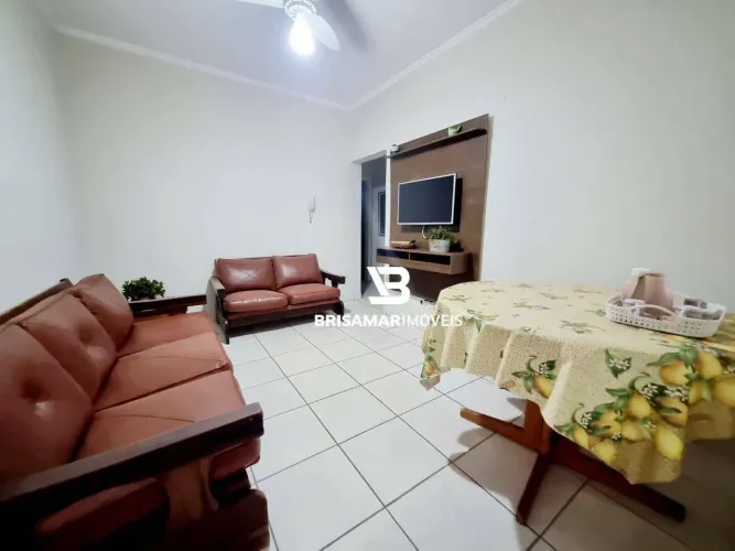 PITANGUEIRAS- UMA QUADRA DO MAR , LOCALIZAÇÃO ESPETACULAR , GARAGEM NO PRÉDIO.