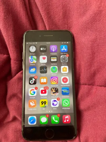 iPhone 8