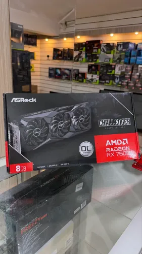 Placa de vídeo Rx7600