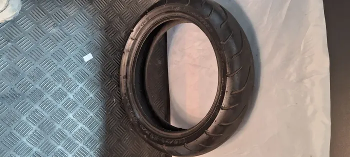 Pneu 110x70x13
