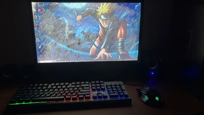 Vende-se computador de mesa