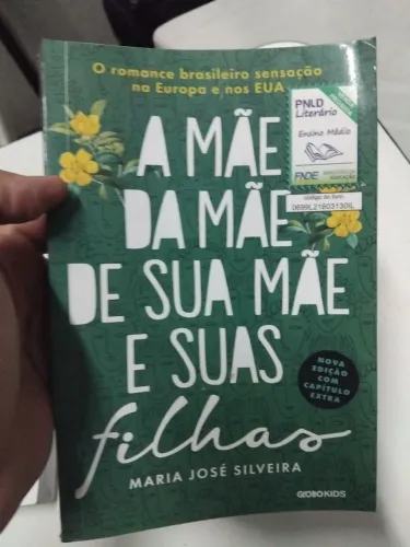Livro A mãe da mãe de sua mãe e suas filhas