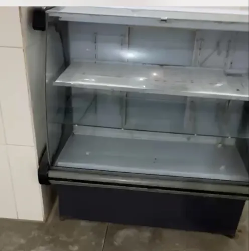 Venda de instalações completas de supermercado