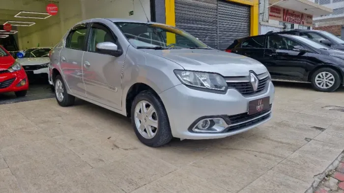 Renault Logan Expression Hi-flex 1.6 8V 4P 2014