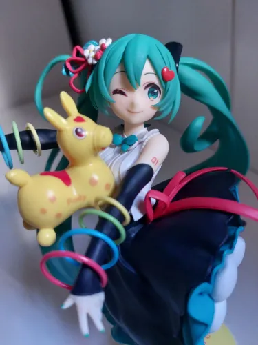 Hatsune miku action figure taito amp rody