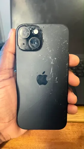 iPhone 15 128GB com defeito