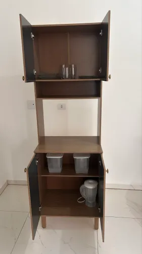 VENDO PANELEIRO EM EXCELENTE ESTADO