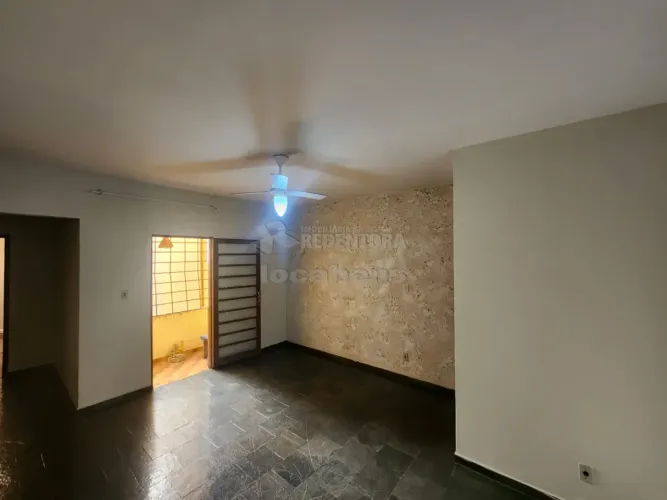 Locação e Venda de Apartamento Residencial Edíficio Ubirai