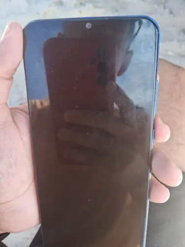 Celular seminovo 64g preço pra ir logo 