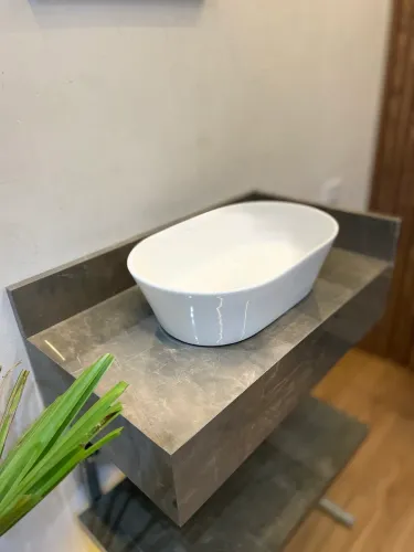 Bancada em porcelanato 