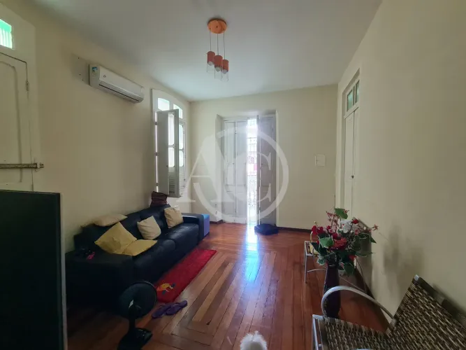 Imperdível: Casa à venda no coração do Centro de Vitória, a poucos passos do Parque Moscos