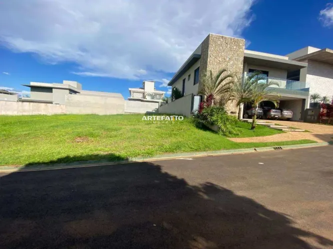 Terreno em Condomínio à venda em Franca, Chácara Espraiado, 454m²