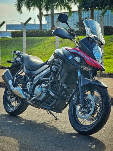 SUZUKI V-STROM 650 XT 2023 | BIG TRAIL | IMPECÁVEL | REVISADA | ACESSÓRIOS