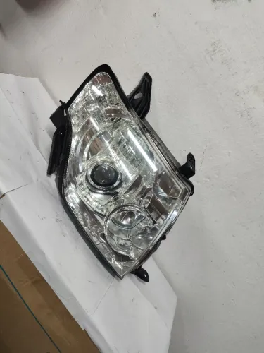 Farol Pajero Full lâmpada halógena 