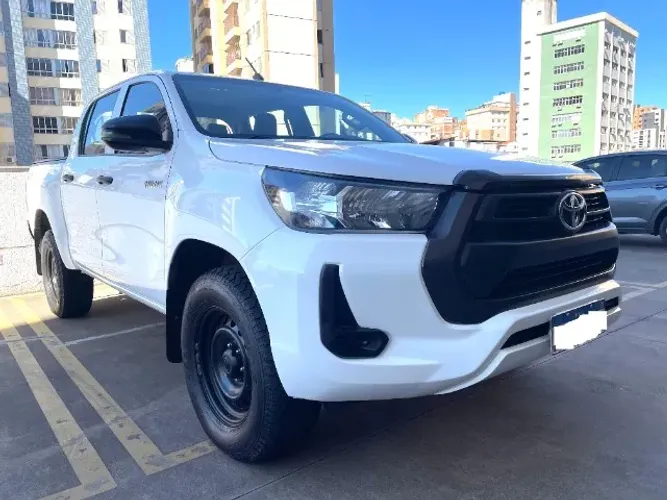 Toyota Hilux CD 4X4 2.8 Diesel Mec. 2021
