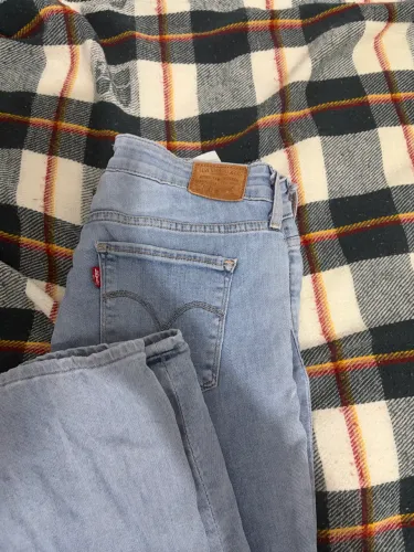 Calça jeans feminina levis original 