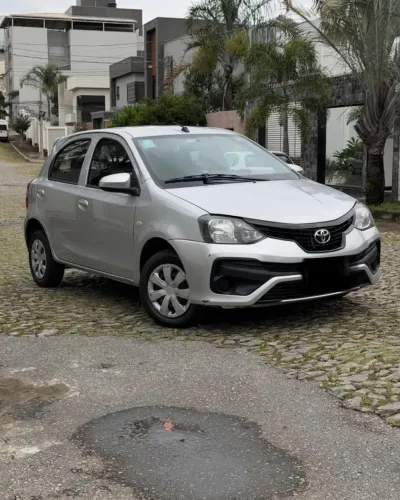 Toyota Etios X 1.3 Flex 16V 5P Mec. 2020
