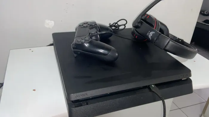 PS4 Modelo slim 1tb